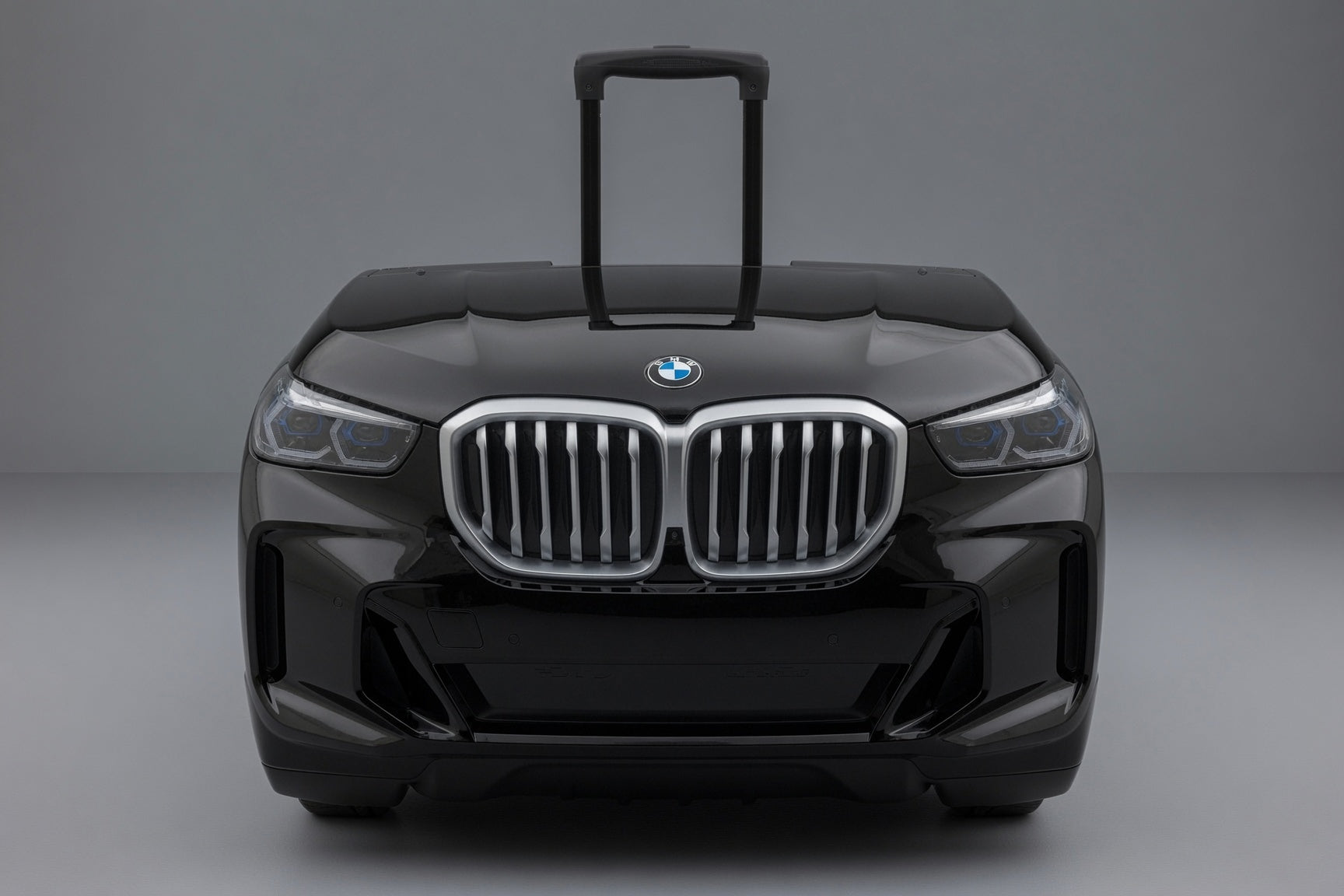 HIELERA BMW NEGRA